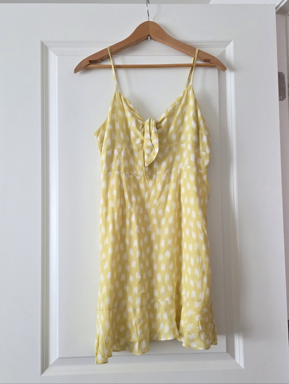 Boho Cottage Core Mini Dress Womens M Yellow Preppy Ruffle Tie Front Keyhole